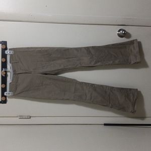 Women's Dickies Straight Leg Flat Front Khaki Pants!